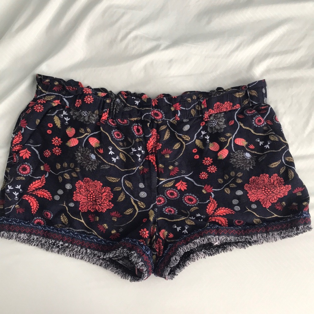 LOFT shorts size Large